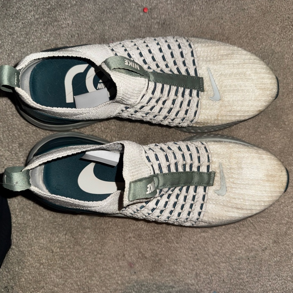 Nike Women’s white and Green Shoes